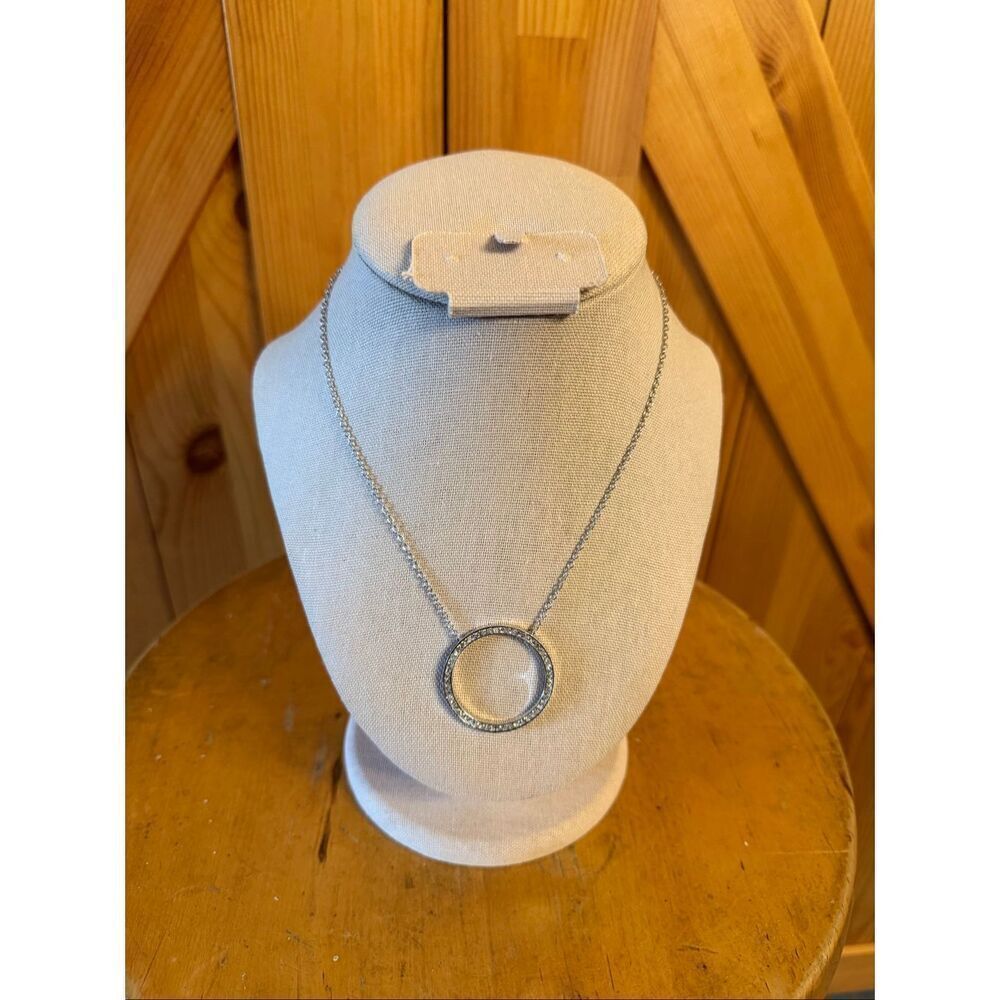 circle pendant "circle of life" or "eternity" pendant necklace (7405)
